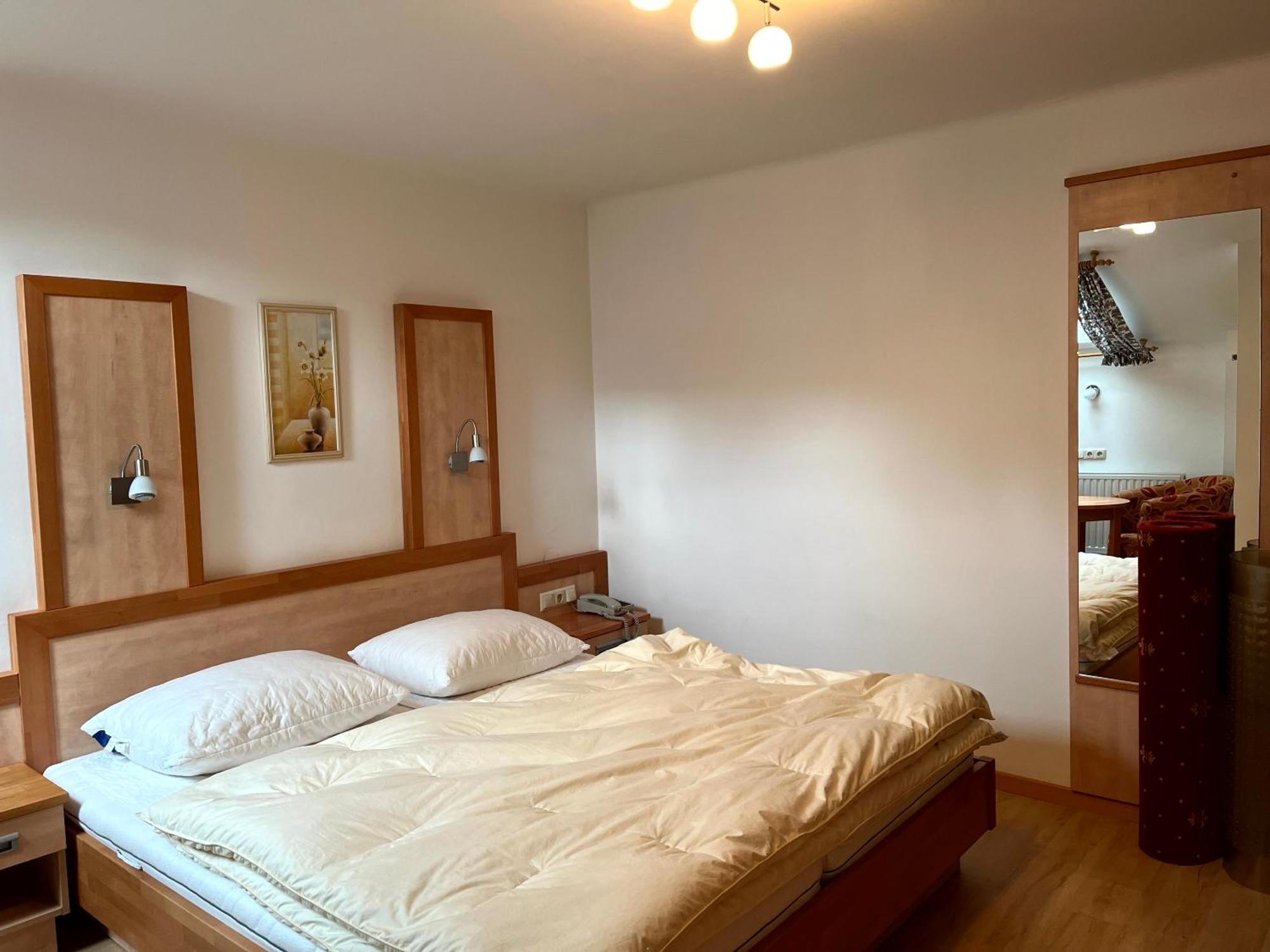 Pension Haus Riedlsperger Saalbach-Hinterglemm Room photo
